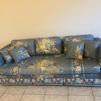 Vintage Floral Sofa (See Description)