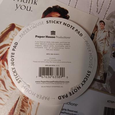 SCRAP BOOKING ELVIS STAMP AND CUT-OUTS, GREETING CARDS AND NOTE PAD