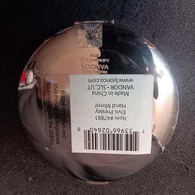 ELVIS MIRROR COMPACT