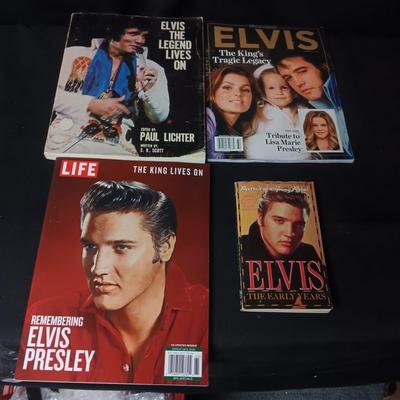 ELVIS IN MAGAZINES