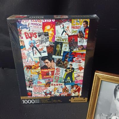 SEALED ELVIS JIGSAW PUZZLE, FRAMED PHOTO & POSTCARD