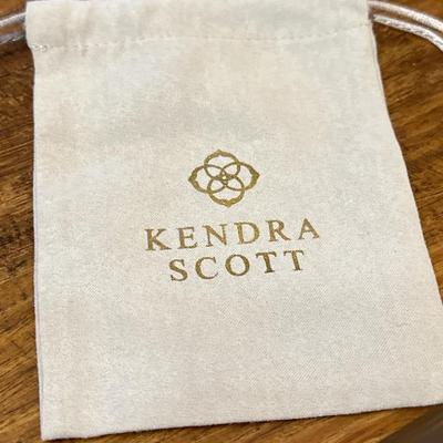 KENDRA SCOTT ~ Silver Filigree & Rose Gold Trim E/R