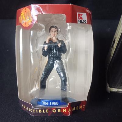 2 ELVIS CHRISTMAS ORNAMENTS