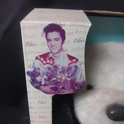SINGING ELVIS PLUSH DOG "JAILHOUSE ROCK"