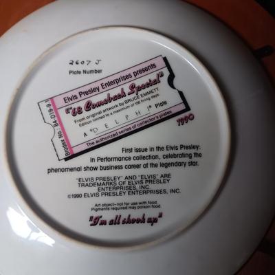 2 ELVIS PRESLEY COLLECTOR'S PLATES