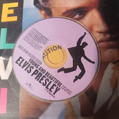 2 TV GUIDES W/NEVER BEFORE RELEASED VERSION OF SONG ON DISCS