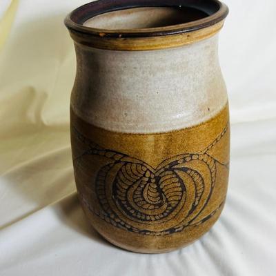 Signed Art Studio Vtg Pottery Folk Primitive Tribal Vase