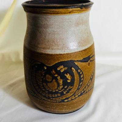 Signed Art Studio Vtg Pottery Folk Primitive Tribal Vase