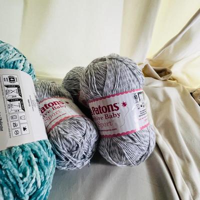 High Quality Yarn Lot of 6