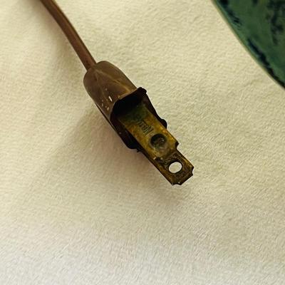 Underwriters Laboratories Inc. Portable Lamp Hand Made Pottery Green Exotic Leaves