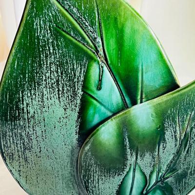 Underwriters Laboratories Inc. Portable Lamp Hand Made Pottery Green Exotic Leaves