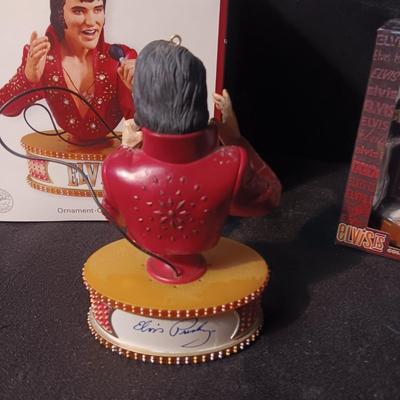 "PORTRAIT OF A LEGEND" MUSICAL ORNAMENT