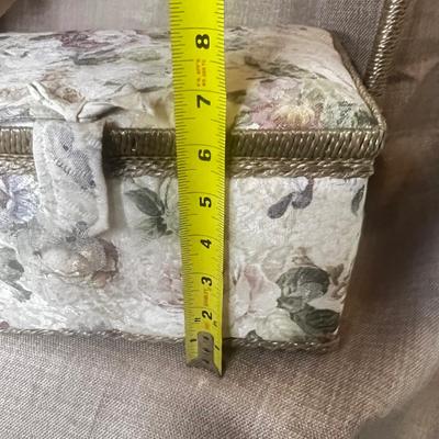 Vintage Floral Sewing Basket