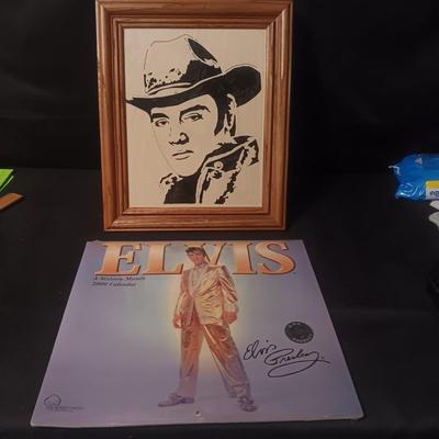 FRAMED BURNT WOOD PICTURE OF ELVIS & 2000 CALENDAR