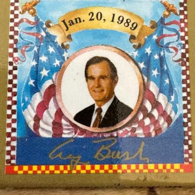 1989 George Bush political pin