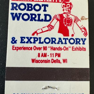 Tommy Bartletts Robot world Wis. Dells match pack