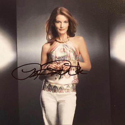 Laura Leighton signed photo
