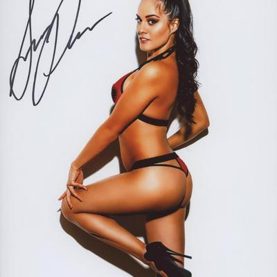 Sarah Dunn signed photo