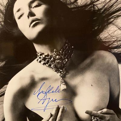 Isabelle Adjani signed photo
