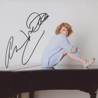 Alicia Witt signed photo
