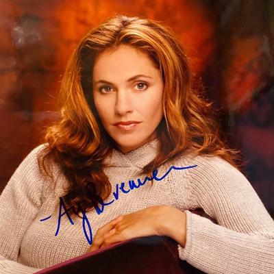 NYPD Blue Amy Brenneman signed photo 