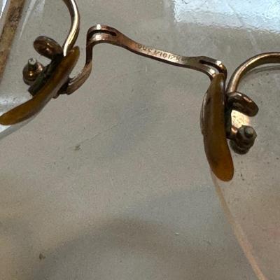 Antique Gold Frame Glasses & Straight Razors