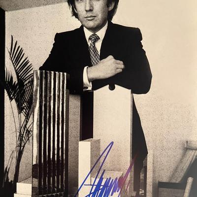 Donald Trump signed photo