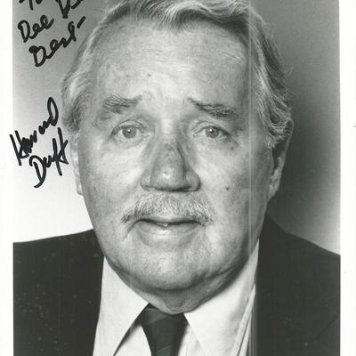 Howard Duff signed photo