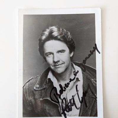 Robert Ginty signed photo