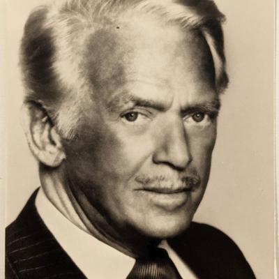 Douglas Fairbanks Jr. signed photo