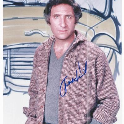Taxi Judd Hirsch Signed Photo