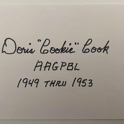 All American Baseball Player Doris Cook signed note