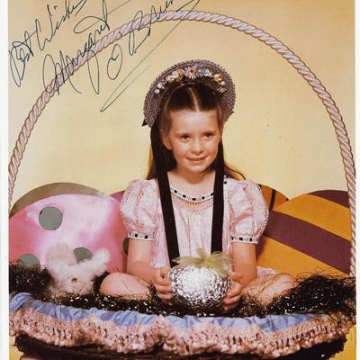 Margaret O'Brien signed photo