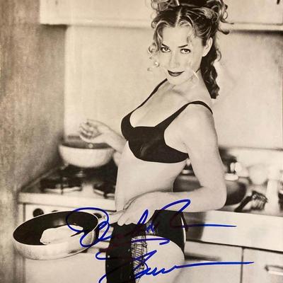 Elisabeth Shue signed photo