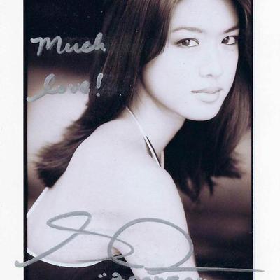 Battlestar Galactica Grace Park signed photo
