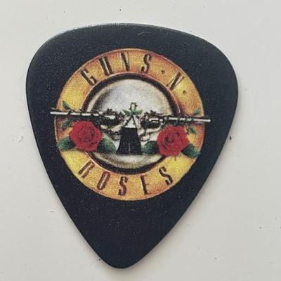 Guns N' Roses guitar pick