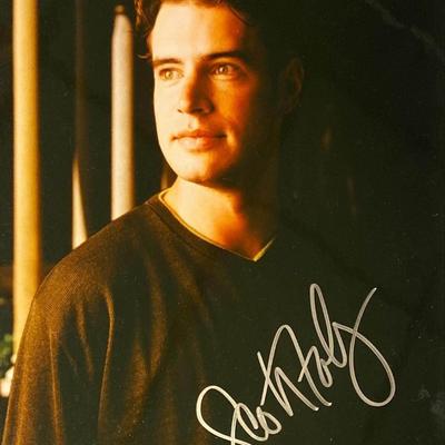 Scott Foley Signed Photo