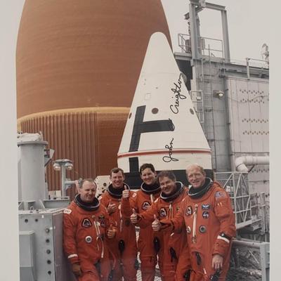 NASA John Creighton signed photo. GFA Authenticated