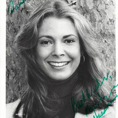 Marilyn Hassett signed photo