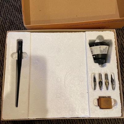 Calligraphy set