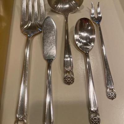 Silver plate Rogers silverware set