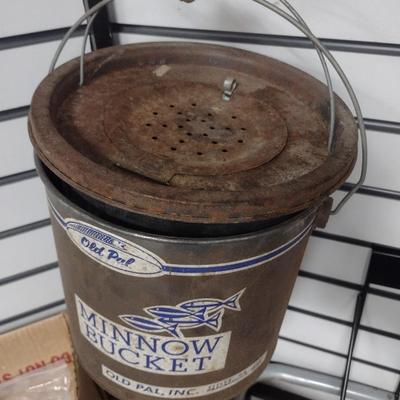 Vintage Metal Old Pal Minnow Bucket