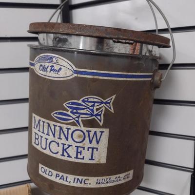 Vintage Metal Old Pal Minnow Bucket