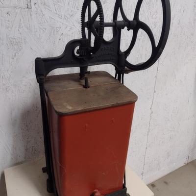 Antique Commercial or Merchant's Dazey Churn