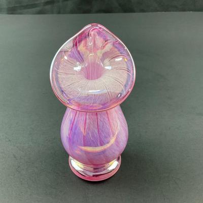 -10- WESTMORELAND | 1991 Pink Iridescent Glass Jack In The Pulpit Vase | Signed & Marked