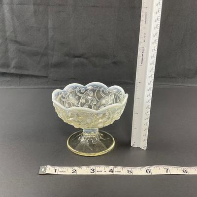 -12- FENTON | Opalescent White Lily Of The Valley Fairy Lamp | Marked