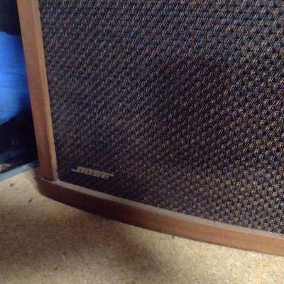 Pair of Vintage 901 Bose Speakers with Box