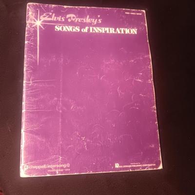 ELVIS SONGS SHEET MUSIC, MEMORIAL BOOK AND MAGAZINE