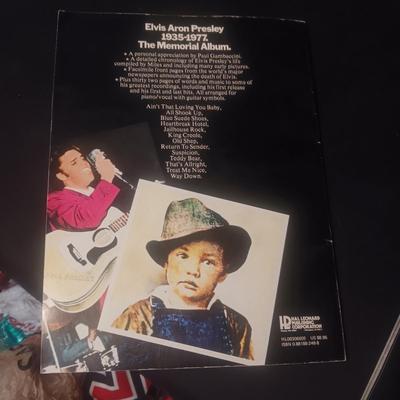 ELVIS BOOK AND MAGAZINES