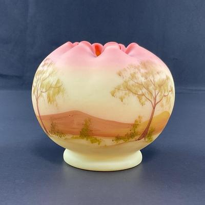 -13- FENTON | USA Burmese Hand Painted Rose Bowl | Sticker & Signed